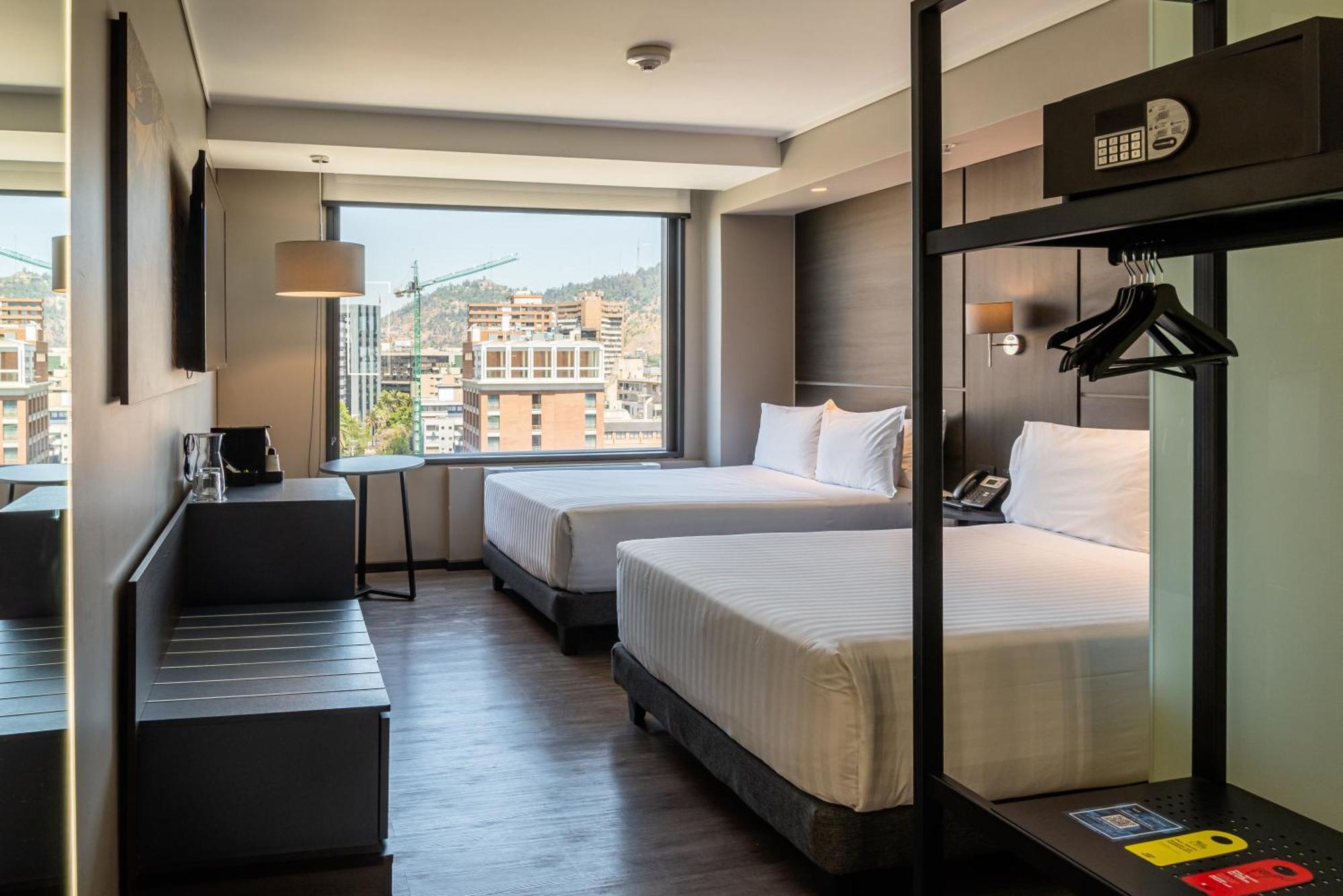 Ola Santiago Providencia, Tapestry Collection By Hilton Hotel ภายนอก รูปภาพ